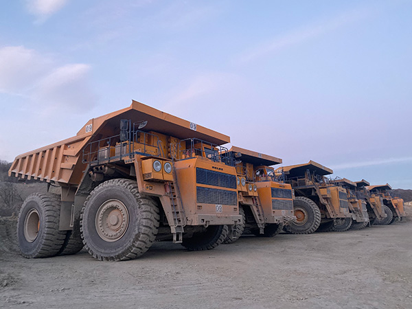 LUAN 46/90R57 Géant de Pneus hors route HA569 assurer une exploitation rentable dans l'Europe de la mine de cuivre
